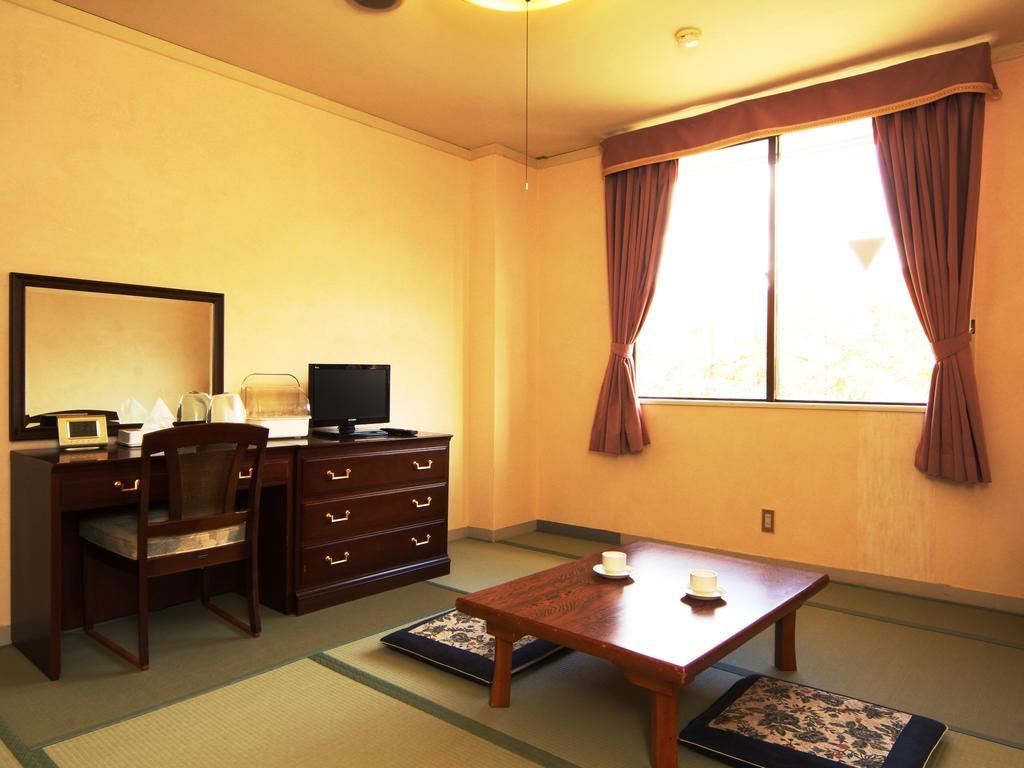 You Resort Hotel Yamanouchi  Zewnętrze zdjęcie