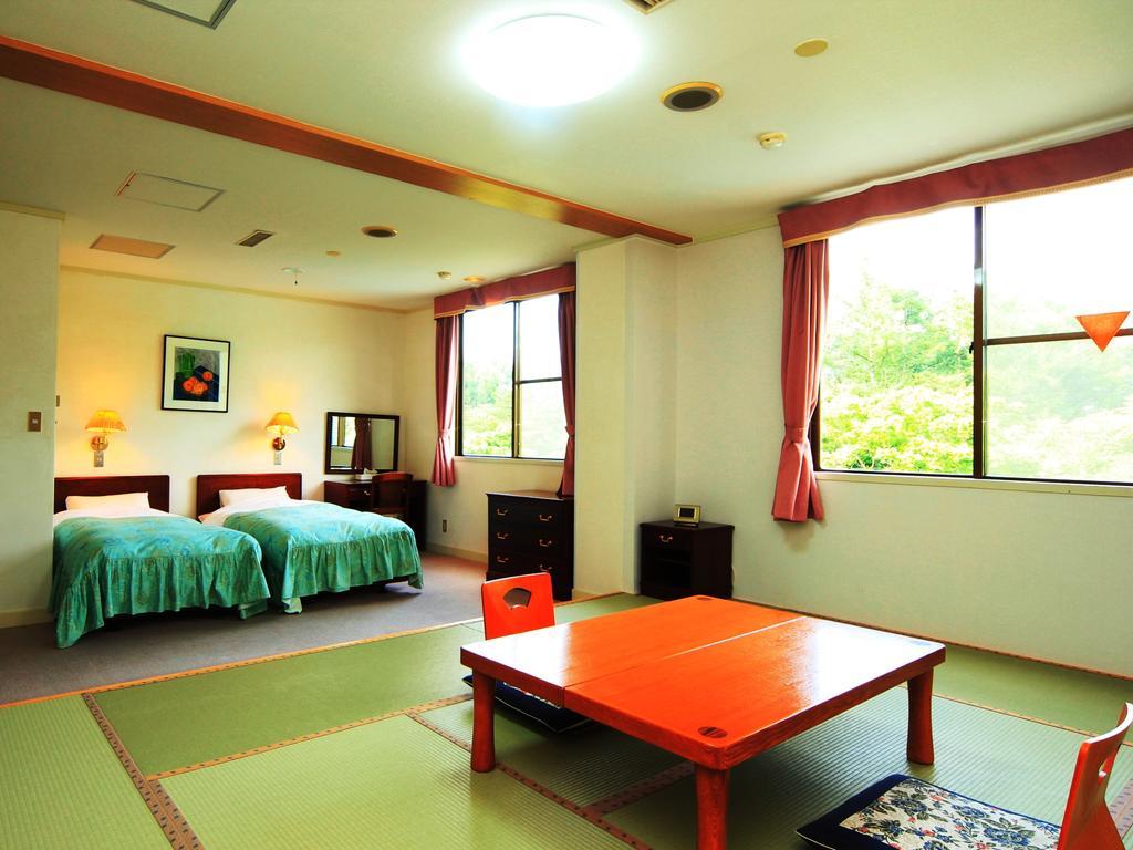 You Resort Hotel Yamanouchi  Zewnętrze zdjęcie